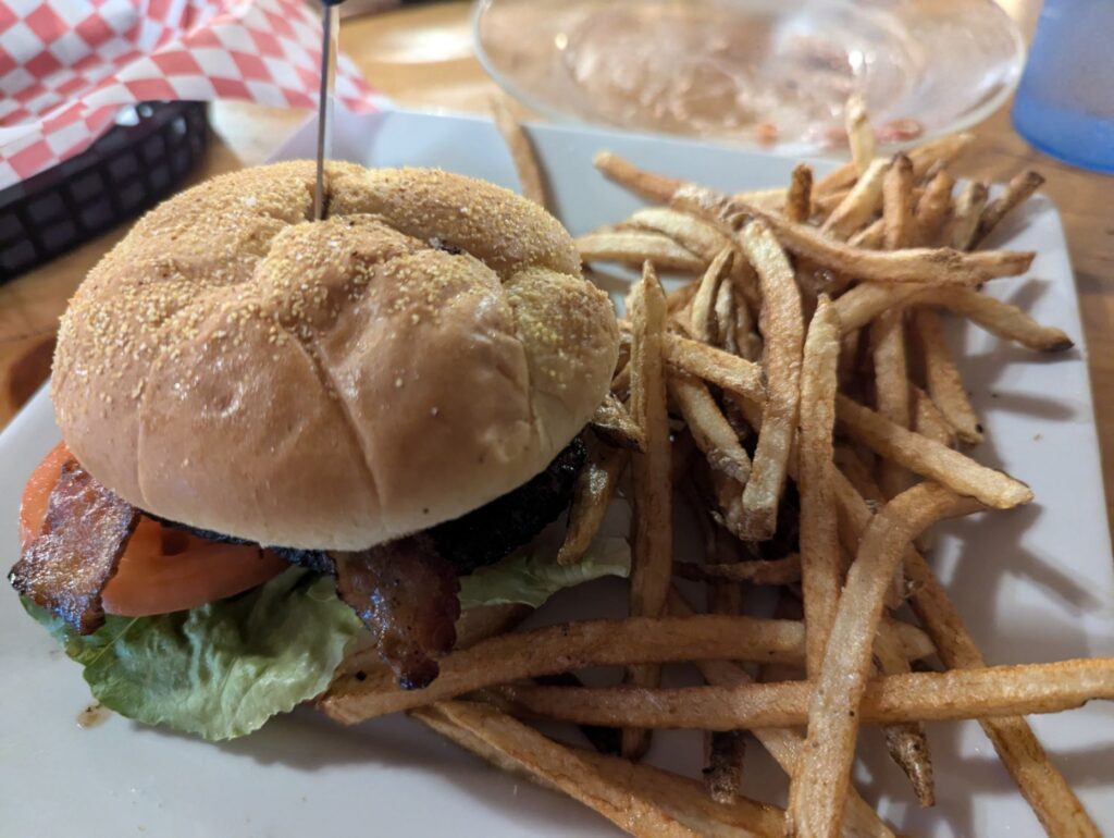 Bear Trap Cafe & Bar 4